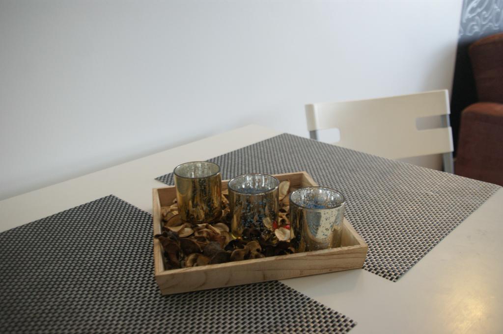 גורז'וב ווילקופולסקי Apartament Warszawska מראה חיצוני תמונה