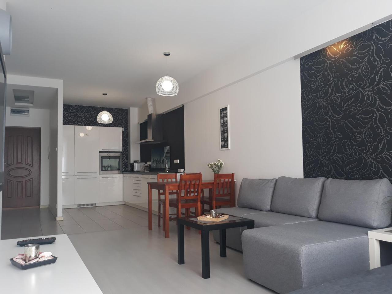 גורז'וב ווילקופולסקי Apartament Warszawska מראה חיצוני תמונה